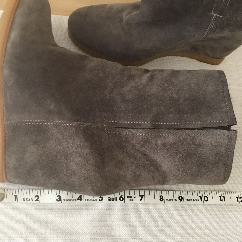 Stuart Weitzman Seal Velour Bootscout Size 9.5 - image 7